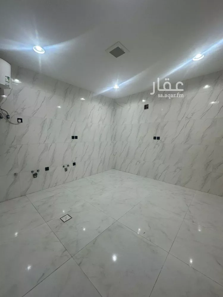فيلا للبيع في شارع عبيدالله الهذلي, حي عكاظ, مدينة الرياض, منطقة الرياض 6