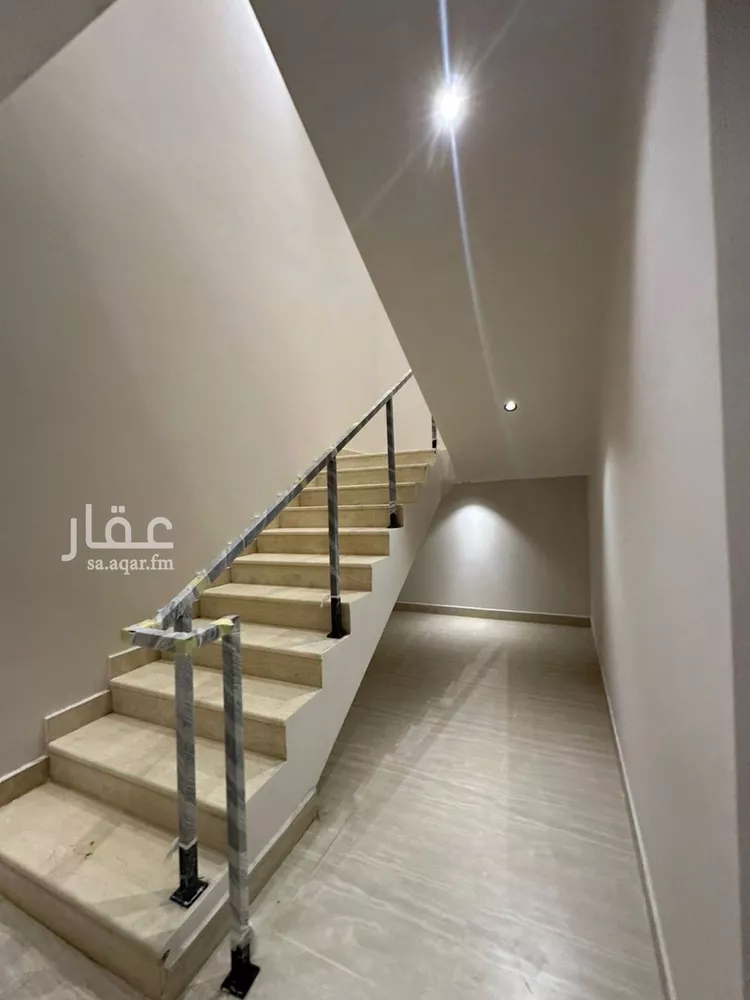 دور للبيع في شارع وادي الجرير, حي بدر, مدينة الرياض, منطقة الرياض صورة 3