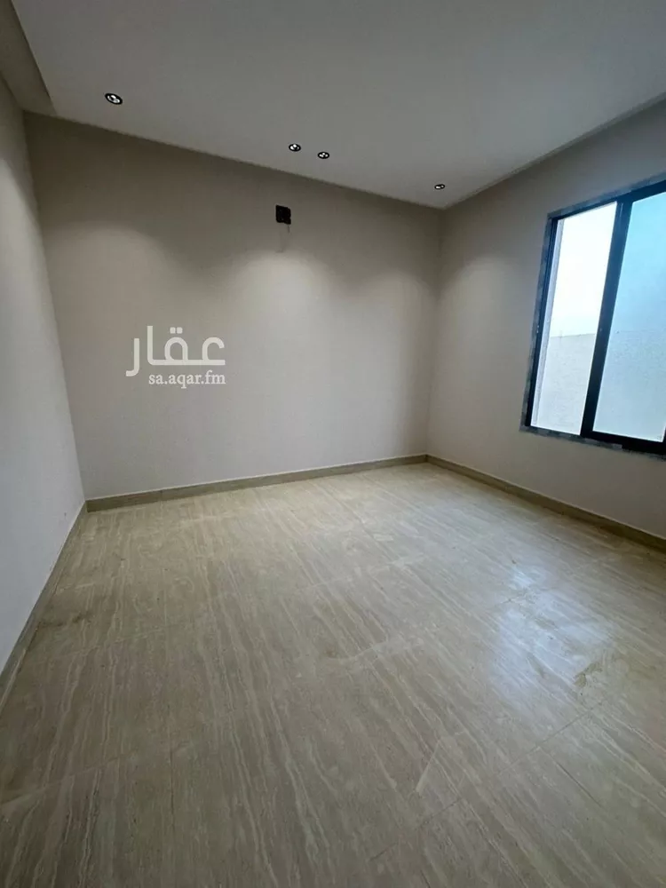 Floor for Sale in Riyadh Badr 18