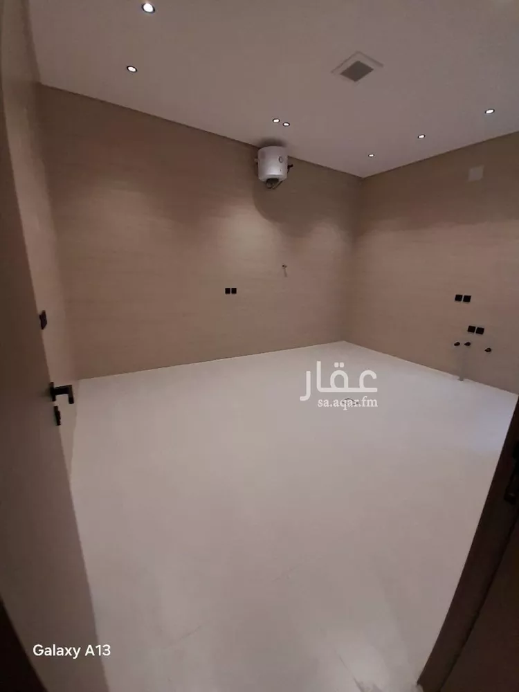 فيلا للبيع في شارع حلوان, حي طويق, مدينة الرياض, منطقة الرياض 15