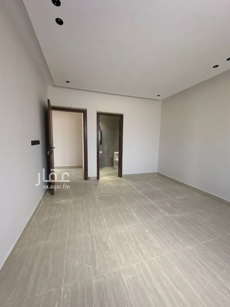 دور للبيع في شارع وادي الجرير, حي بدر, مدينة الرياض, منطقة الرياض صورة 3