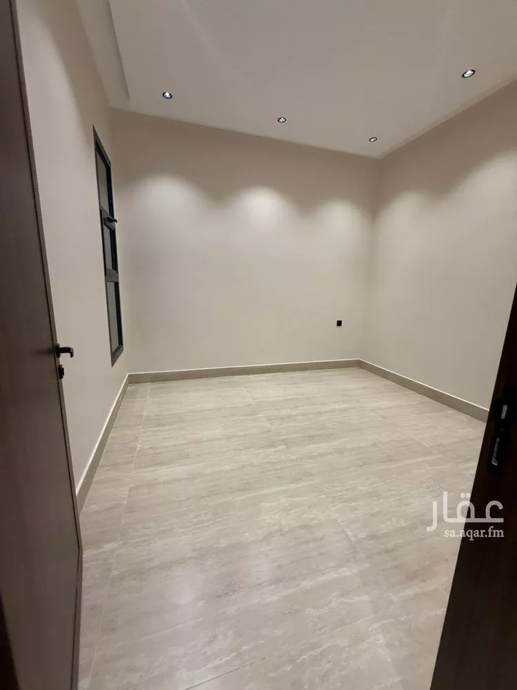 فيلا للبيع في شارع خلف بن معدان, حي بدر, مدينة الرياض, منطقة الرياض صورة 5