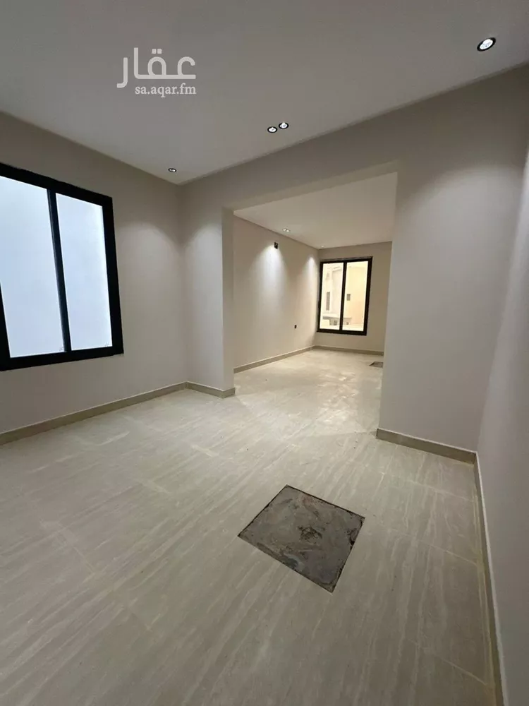 Floor for Sale in Riyadh Badr 14