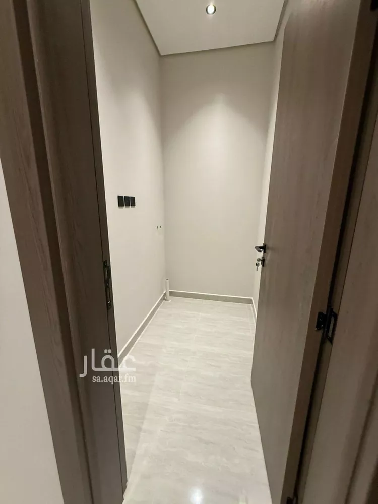 شقة للبيع في شارع سفيان بن الحكم, حي العوالي, مدينة الرياض, منطقة الرياض 10