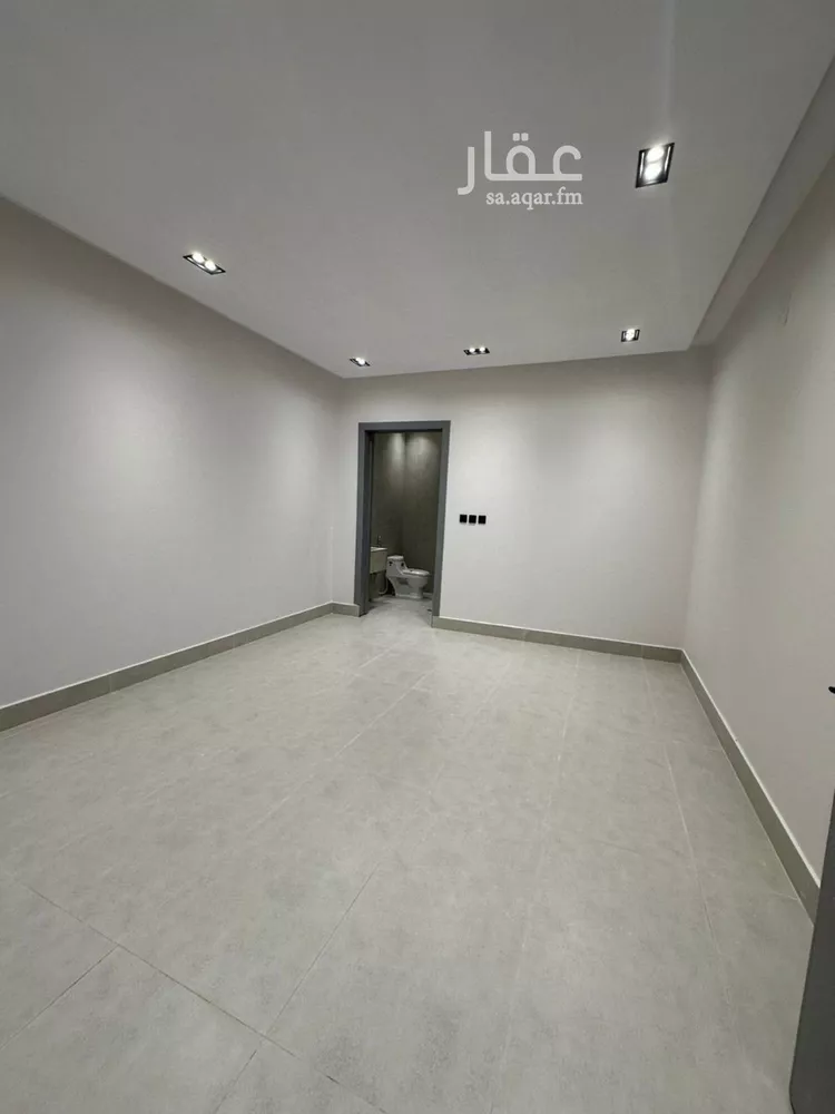 Villa for Sale in Riyadh Al Janadriyah 10