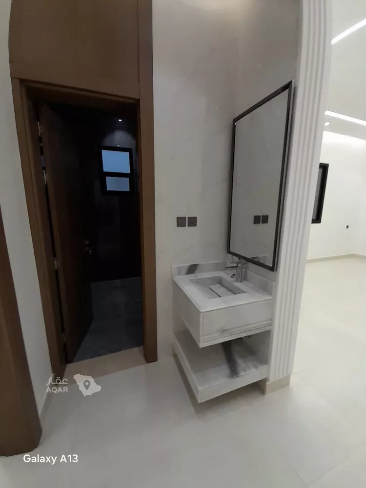 Floor for Sale in Riyadh Dirab صورة 4