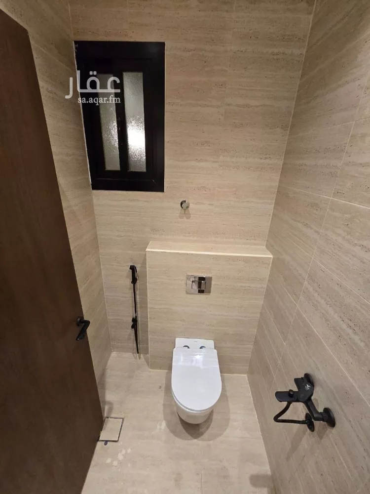 دور للبيع في شارع الاشتر النخعي, حي الرحمانية, مدينة جدة, منطقة مكة المكرمة صورة 4