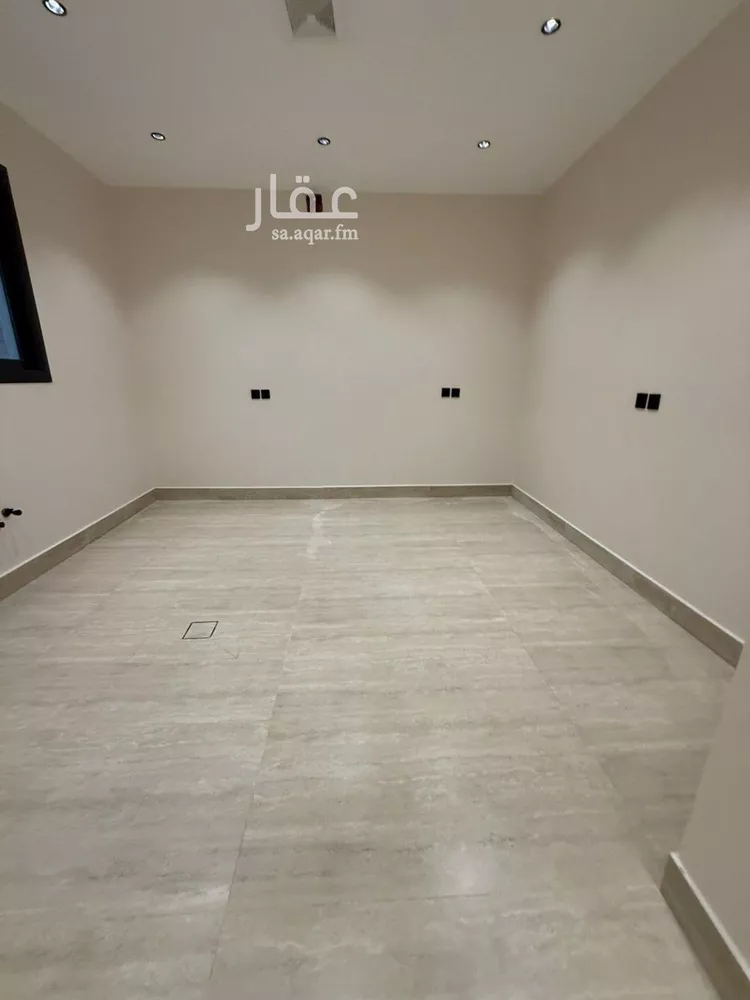 فيلا للبيع في شارع نهر السوباط, حي بدر, مدينة الرياض, منطقة الرياض صورة 4