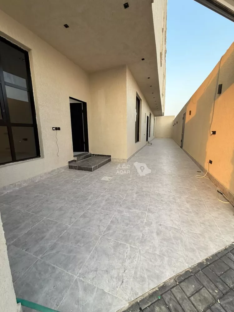 دور للبيع في شارع ااااااااا, حي طيبة, مدينة الرياض, منطقة الرياض