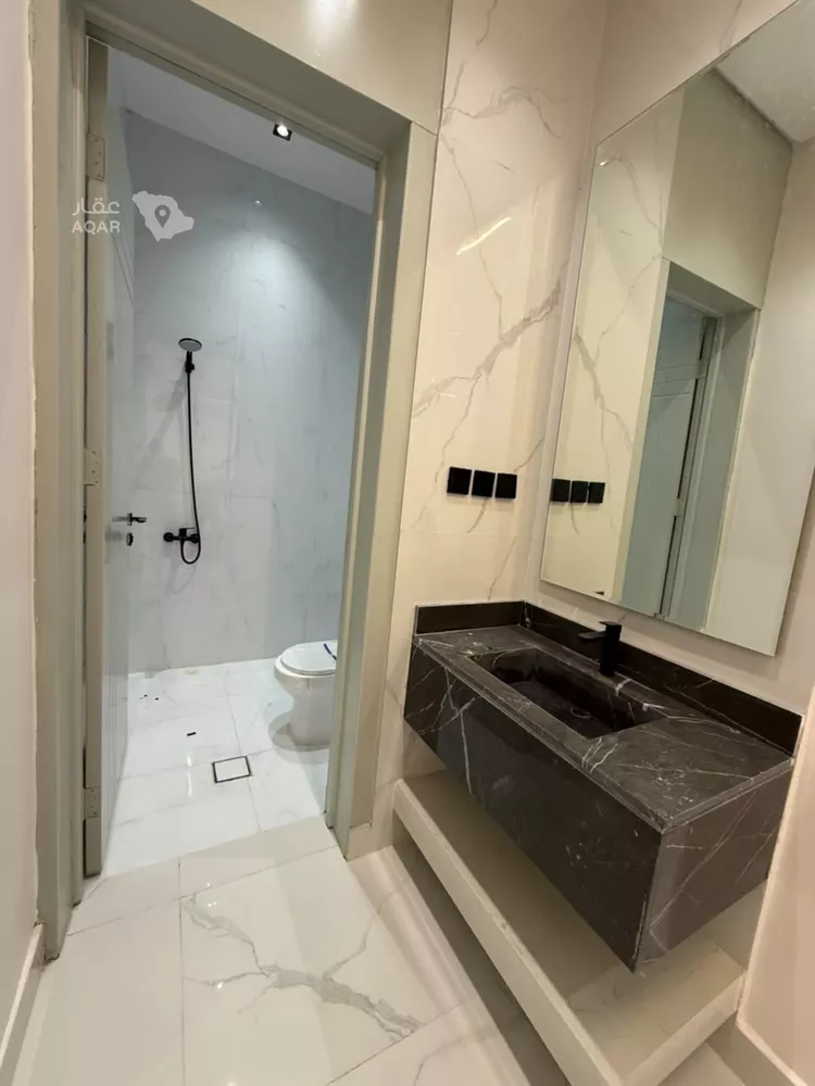 دور للبيع في شارع ااااااااا, حي طيبة, مدينة الرياض, منطقة الرياض 9