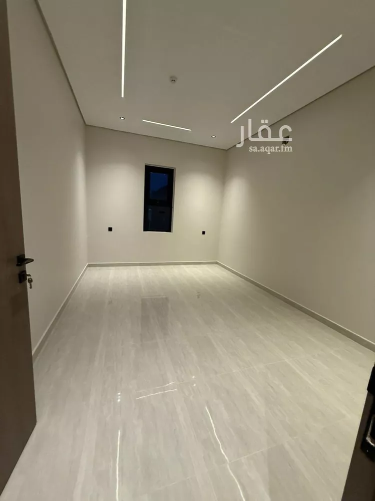 شقة للبيع في شارع سفيان بن الحكم, حي العوالي, مدينة الرياض, منطقة الرياض 8