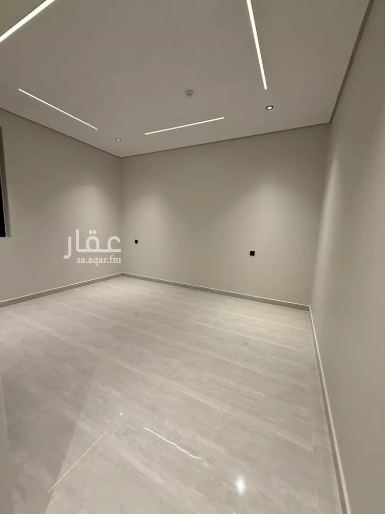 شقة للبيع في شارع سفيان بن الحكم, حي العوالي, مدينة الرياض, منطقة الرياض 8