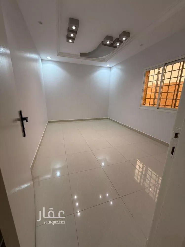 شقة للبيع في شارع ابي واقد الليثي, حي ديراب, مدينة الرياض, منطقة الرياض 18