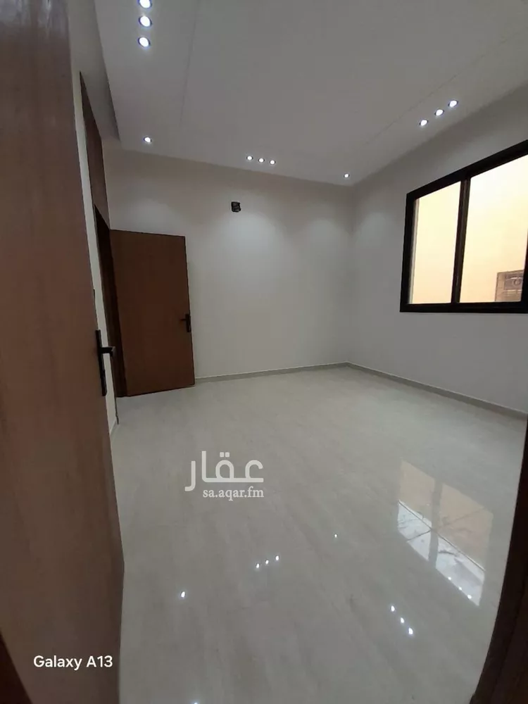 دور للبيع في شارع اللثامة, حي الحزم, مدينة الرياض, منطقة الرياض صورة 4
