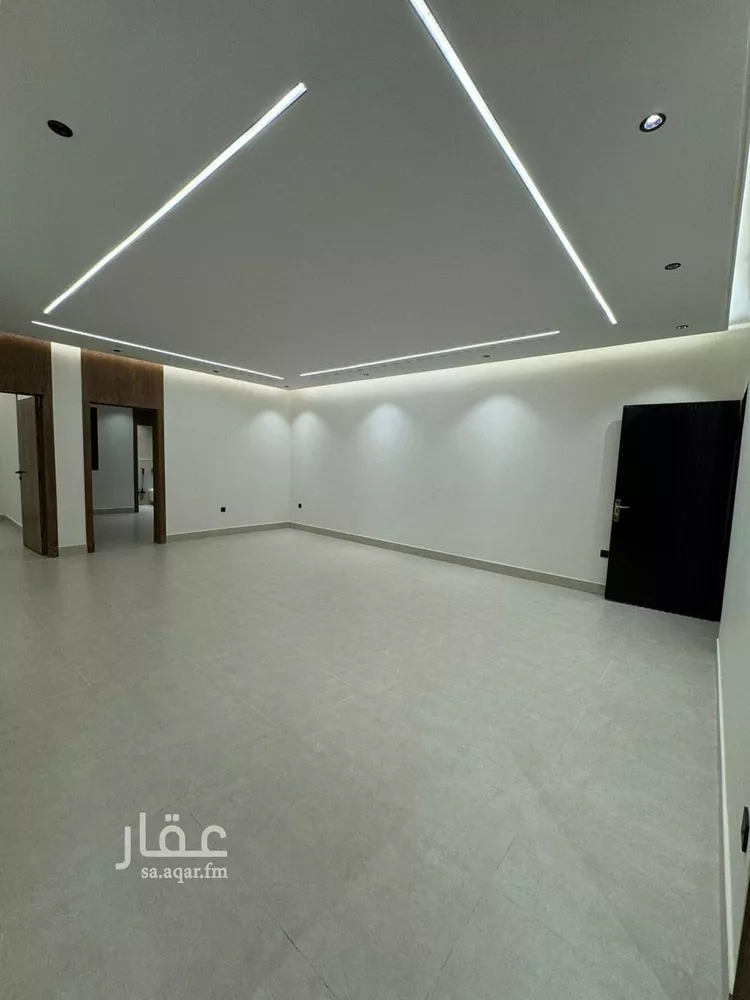 دور للبيع في شارع ثابت الكوفي, حي طويق, مدينة الرياض, منطقة الرياض صورة 2