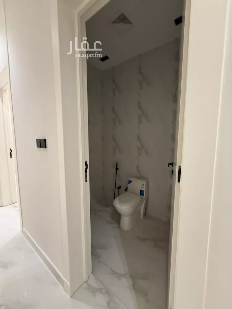 شقة للبيع في شارع محمد ابن مهيزع, حي الزهرة, مدينة الرياض, منطقة الرياض 11