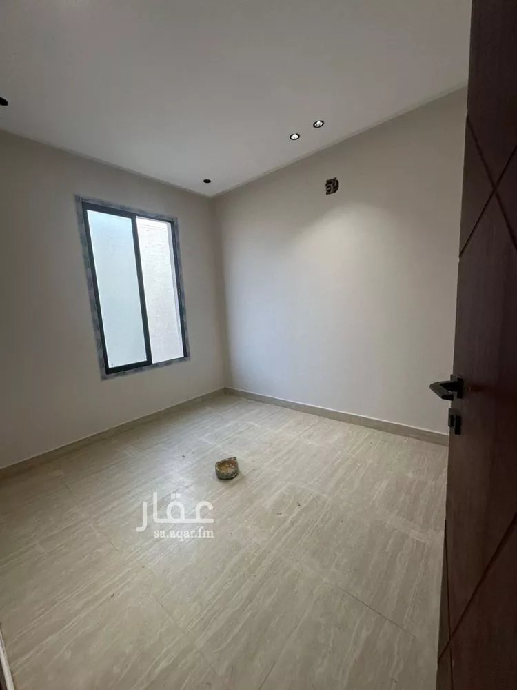 Floor for Sale in Riyadh Badr 6