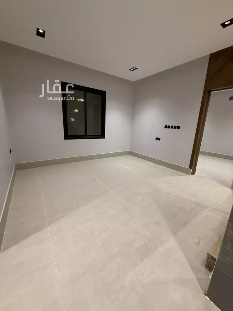 فيلا للبيع في شارع حسين الأبريقي, حي عكاظ, مدينة الرياض, منطقة الرياض 6