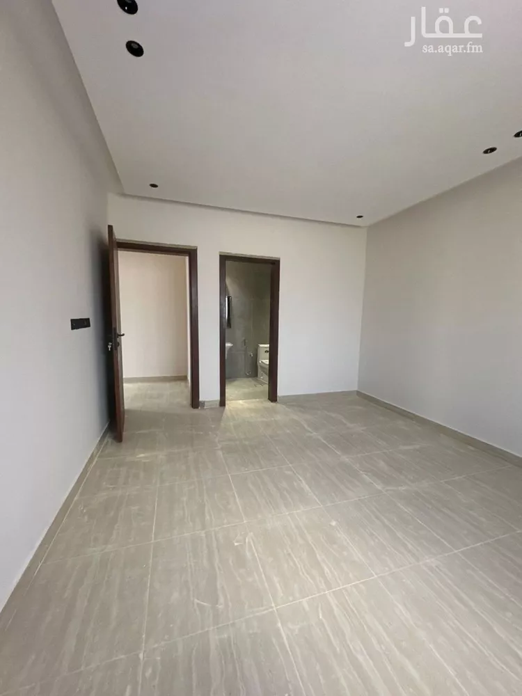 Floor for Sale in Riyadh Badr 16