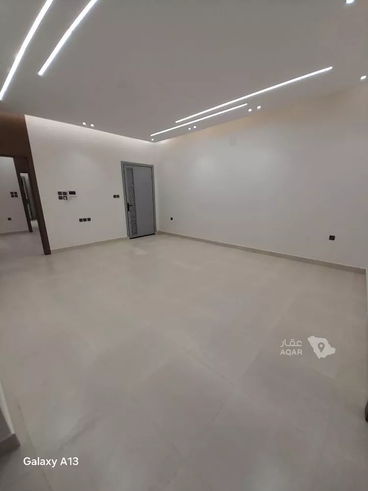 Floor for Sale in Riyadh Dirab صورة 2