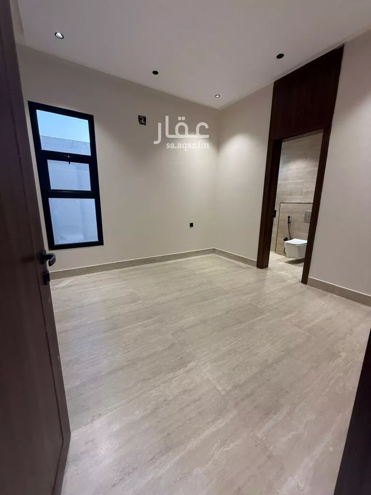 فيلا للبيع في شارع نهر السوباط, حي بدر, مدينة الرياض, منطقة الرياض صورة 3