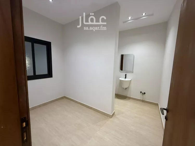 Floor for Sale in Jeddah Ar Rahmaniyah 21