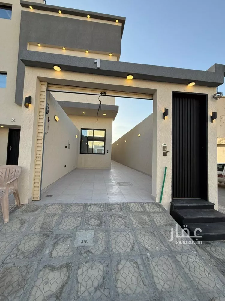 دور للبيع في شارع يوسف بن سلام, حي بدر, مدينة الرياض, منطقة الرياض 8