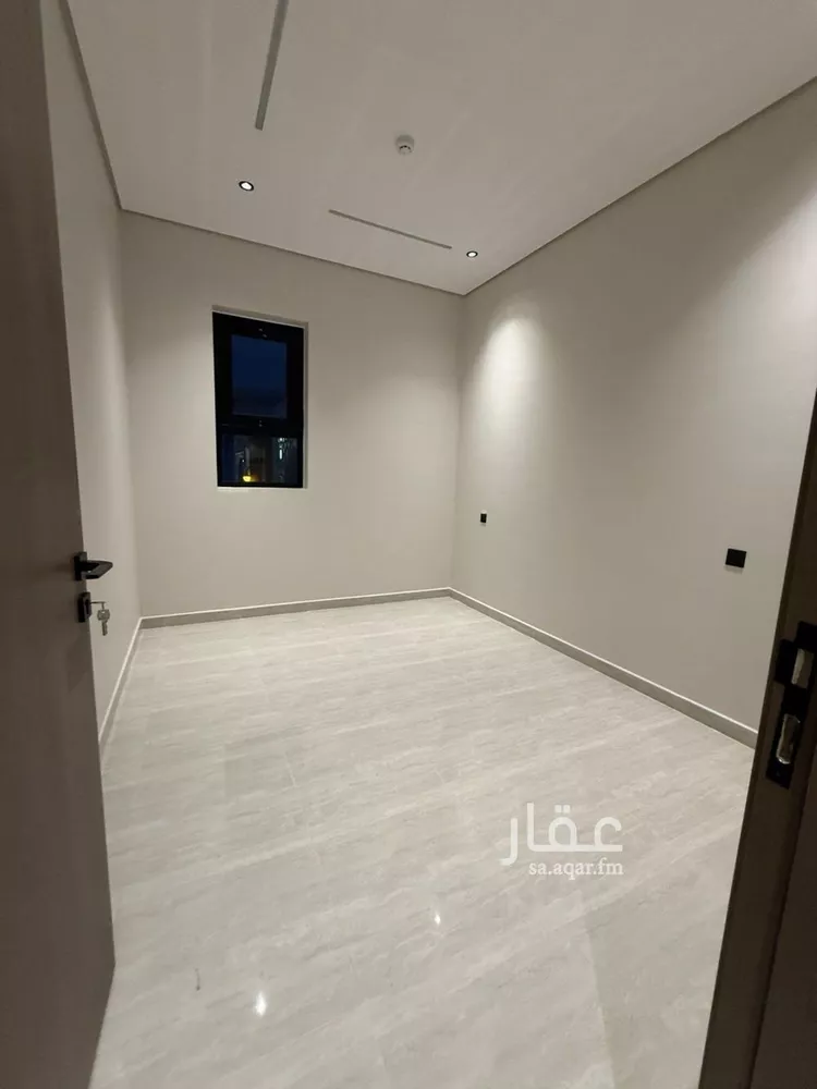 شقة للبيع في شارع سفيان بن الحكم, حي العوالي, مدينة الرياض, منطقة الرياض 13