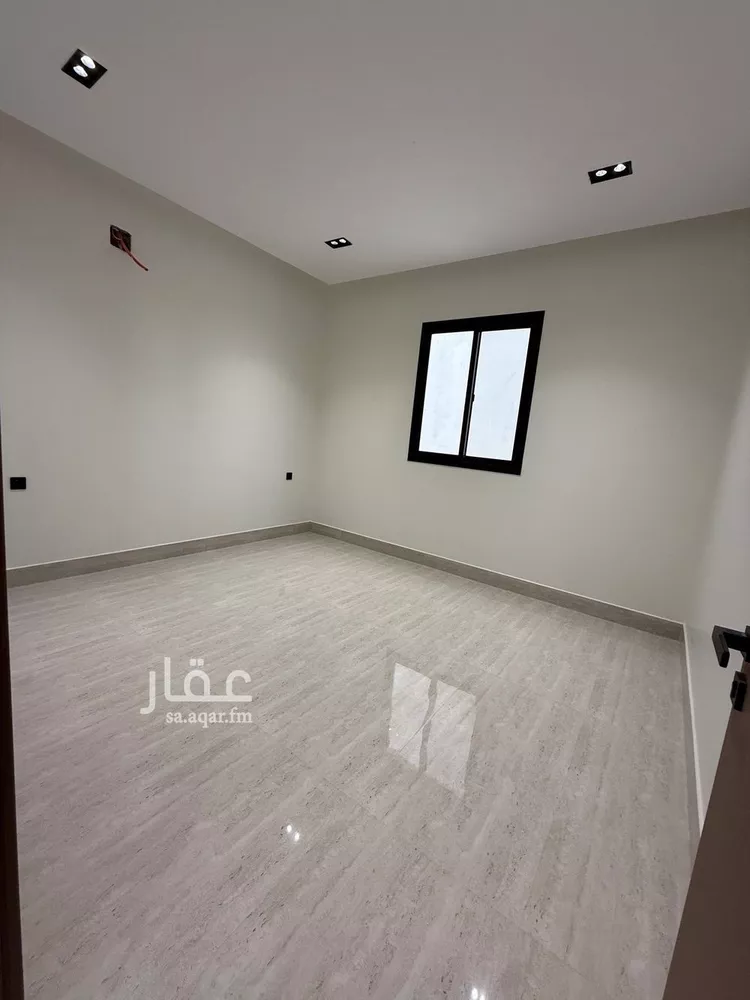 Villa for Sale in Riyadh Tuwaiq 20
