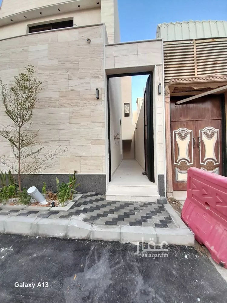 Villa for Sale in Riyadh Tuwaiq 30