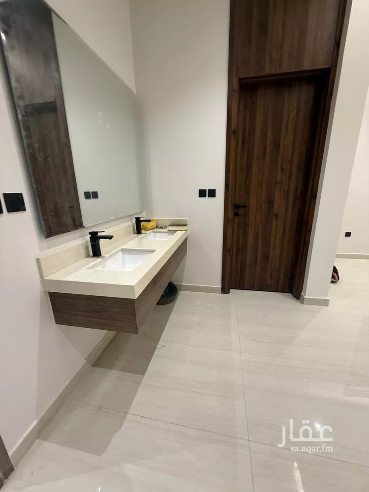 شقة للبيع في شارع المطر, حي الحزم, مدينة الرياض, منطقة الرياض صورة 2