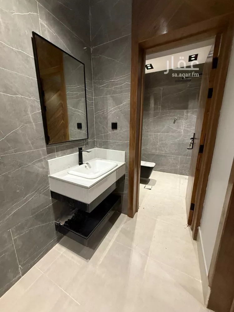 Villa for Sale in Riyadh Okaz 7