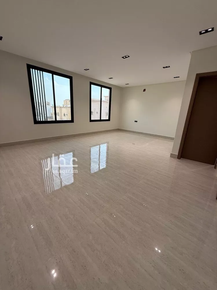 Villa for Sale in Riyadh Tuwaiq 21