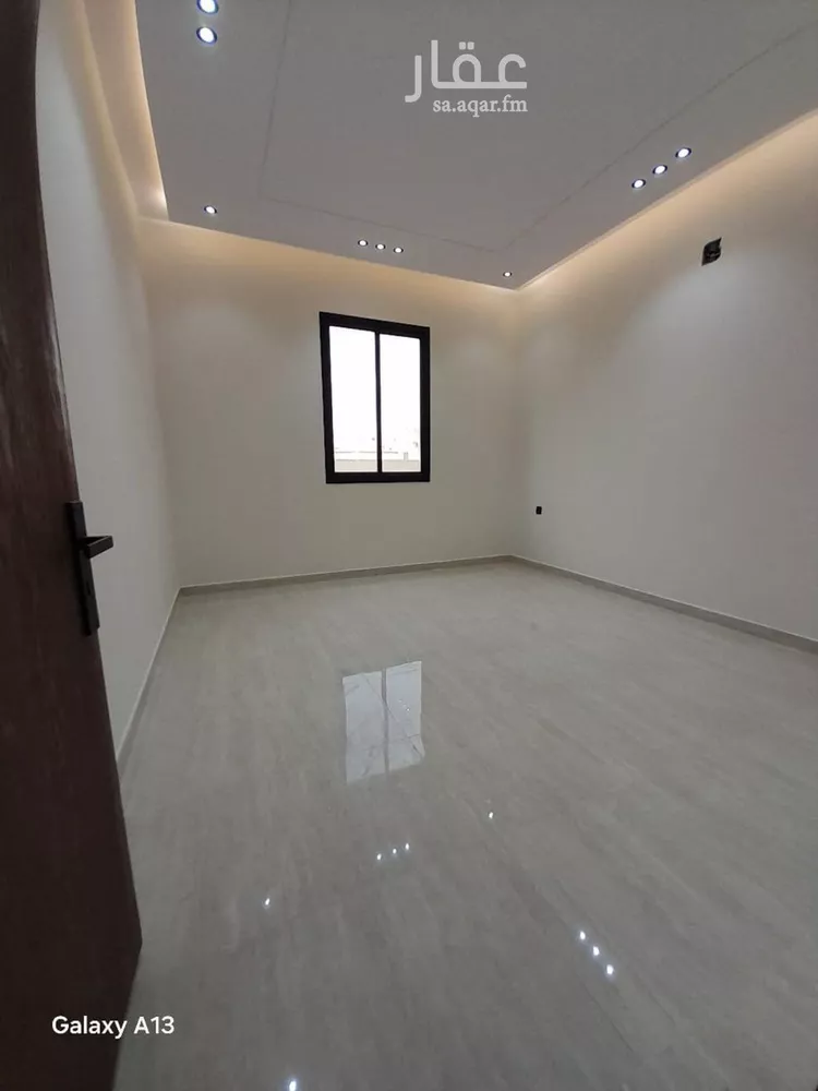 دور للبيع في شارع اللثامة, حي الحزم, مدينة الرياض, منطقة الرياض صورة 2