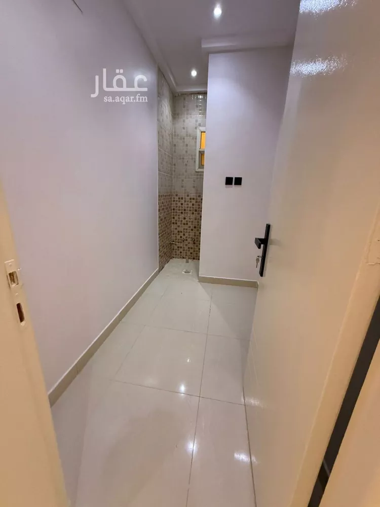 شقة للبيع في شارع ابي واقد الليثي, حي ديراب, مدينة الرياض, منطقة الرياض 9