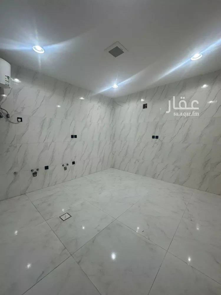 فيلا للبيع في شارع عبيدالله الهذلي, حي عكاظ, مدينة الرياض, منطقة الرياض 8