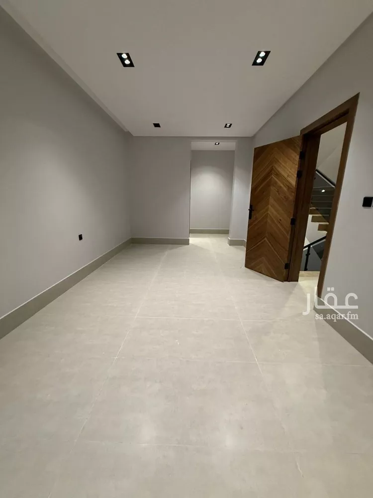 Villa for Sale in Riyadh Okaz 20