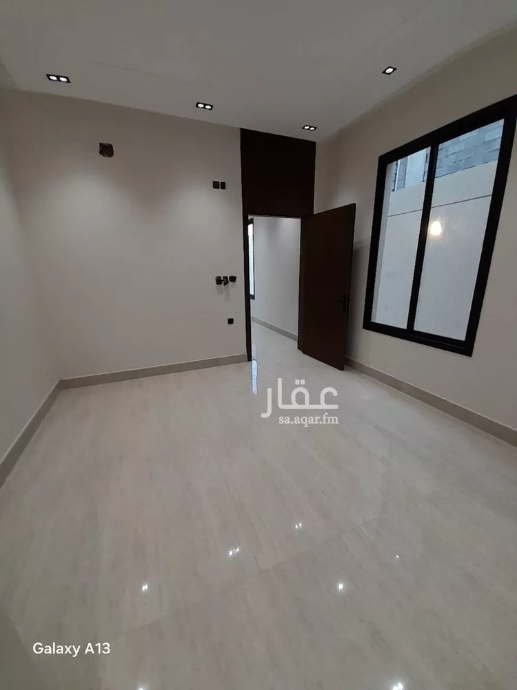 دور للبيع في شارع فارس العشيره, حي طويق, مدينة الرياض, منطقة الرياض صورة 4