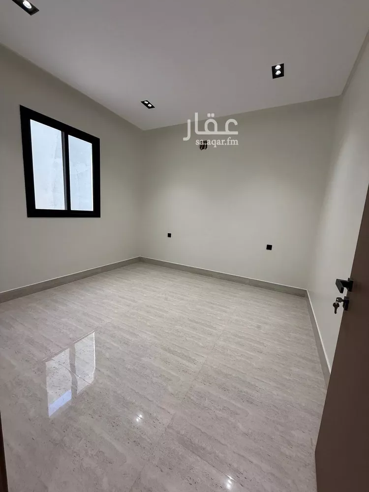 Villa for Sale in Riyadh Tuwaiq 12