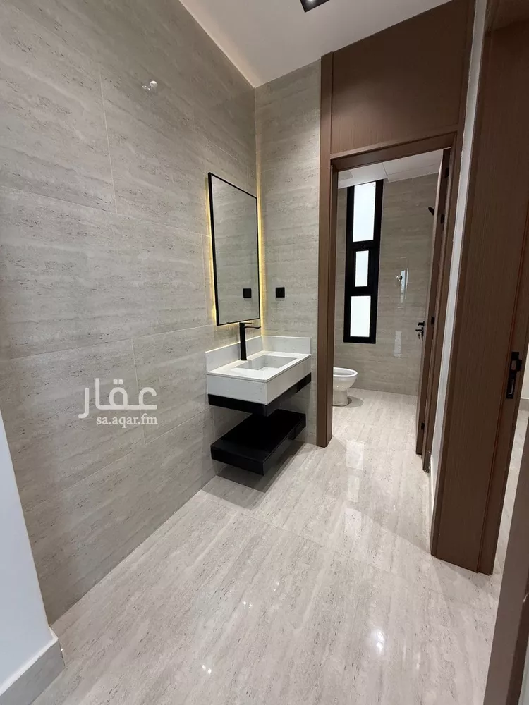 Villa for Sale in Riyadh Tuwaiq 11
