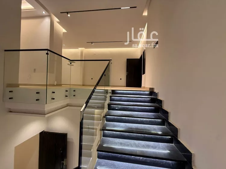 دور للبيع في شارع الاشتر النخعي, حي الرحمانية, مدينة جدة, منطقة مكة المكرمة