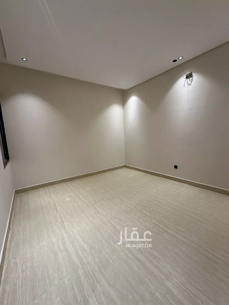 Floor for Sale in Riyadh Badr 11