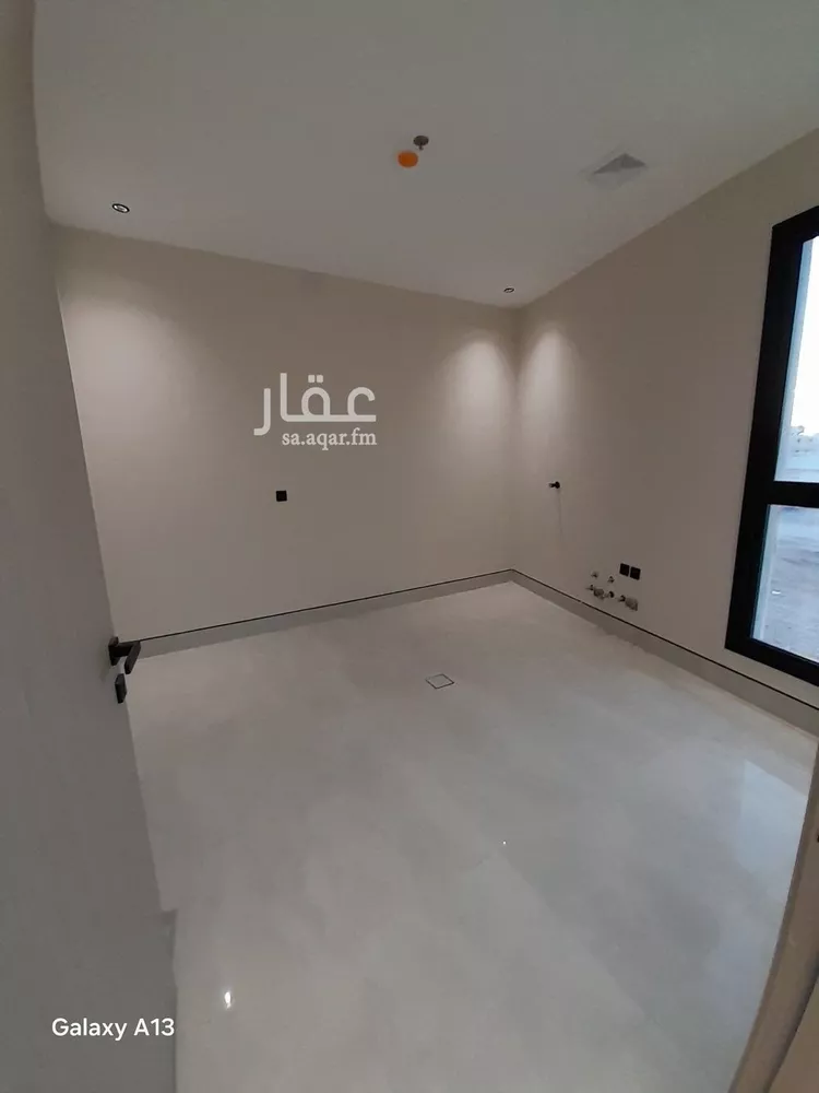 شقة للبيع في شارع جبل الدخان, حي ظهرة لبن, مدينة الرياض, منطقة الرياض 10