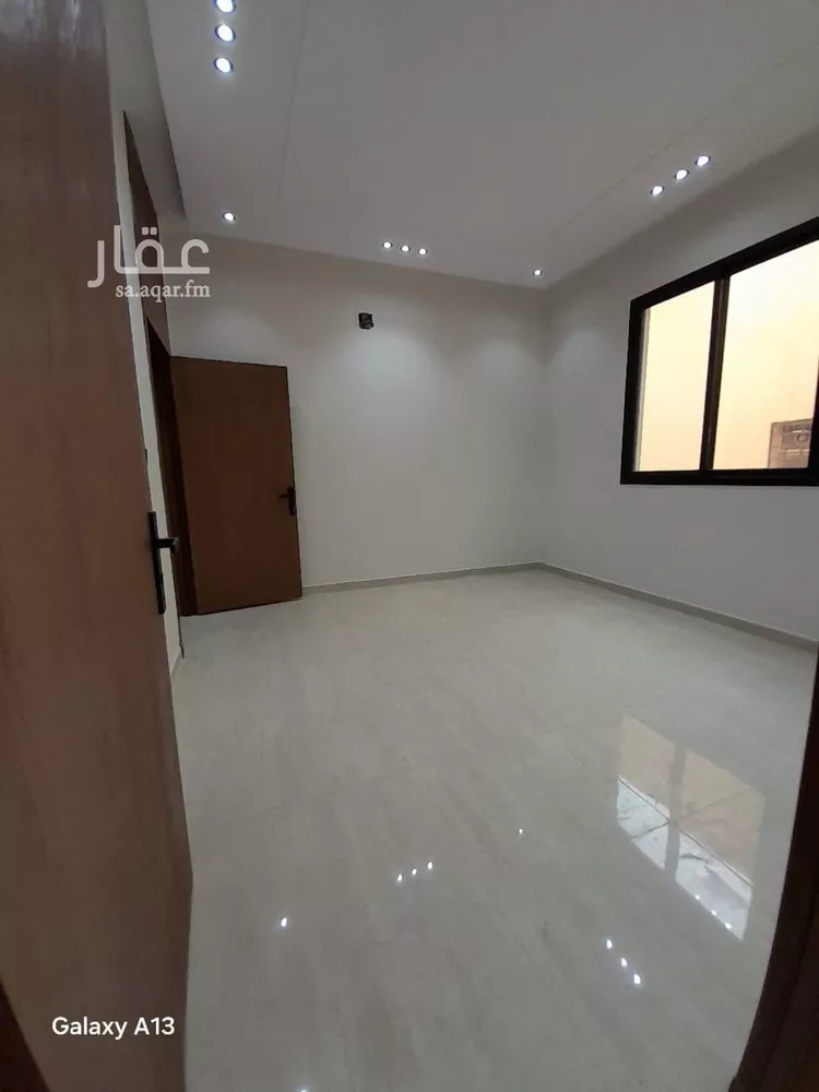 دور للبيع في شارع اللثامة, حي الحزم, مدينة الرياض, منطقة الرياض
