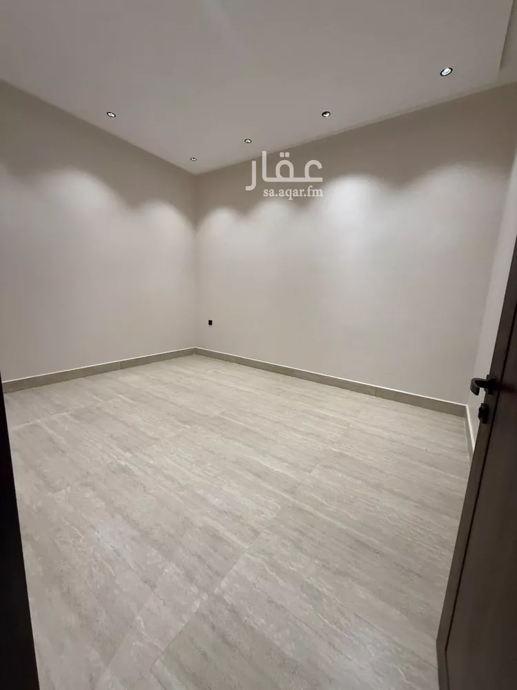 فيلا للبيع في شارع خلف بن معدان, حي بدر, مدينة الرياض, منطقة الرياض صورة 4