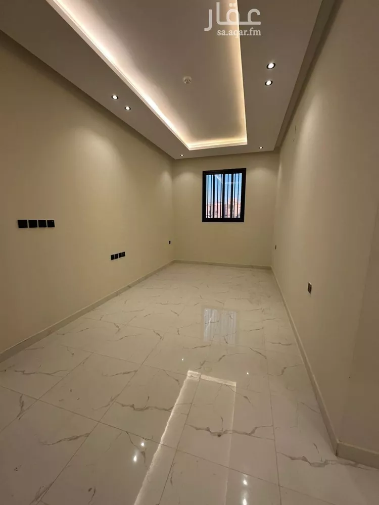 شقة للبيع في شارع محمد بن عوجان, حي الحزم, مدينة الرياض, منطقة الرياض صورة 2