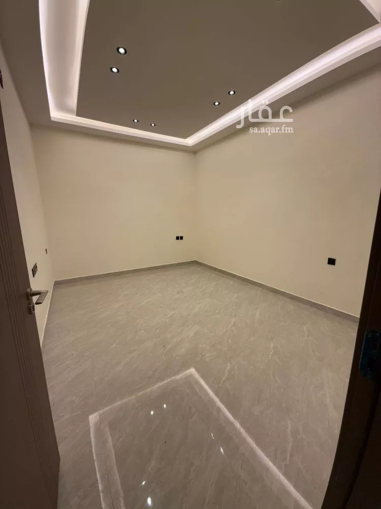 Floor for Sale in Riyadh Badr 13