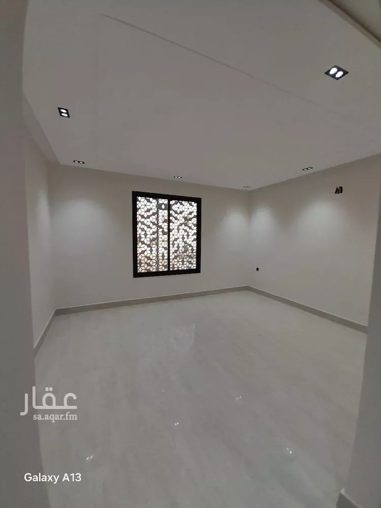 دور للبيع في شارع حسن بن عبدالوهاب, حي طويق, مدينة الرياض, منطقة الرياض