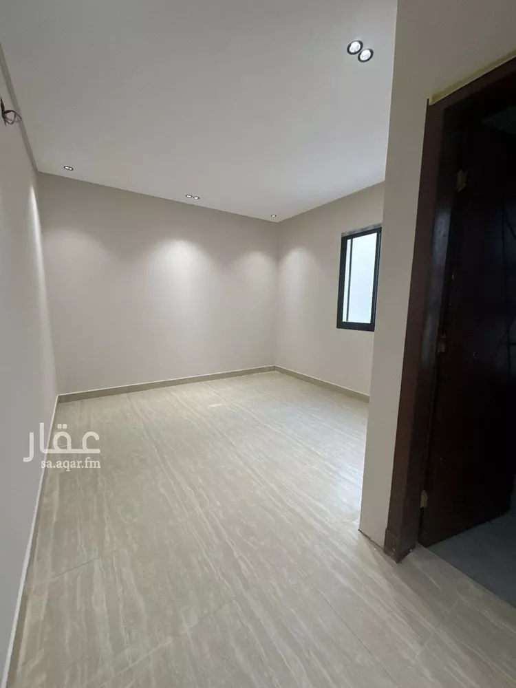 دور للبيع في شارع بدر, حي بدر, مدينة الرياض, منطقة الرياض صورة 4