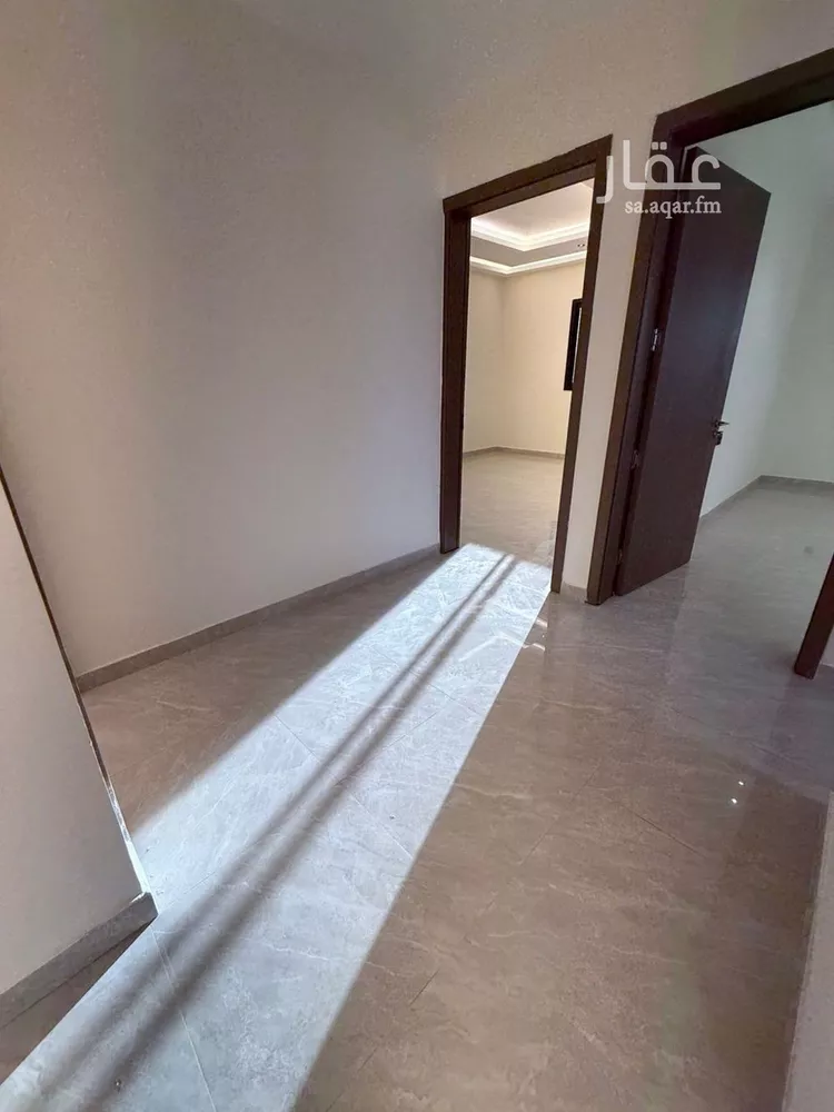 Floor for Sale in Riyadh Badr 9